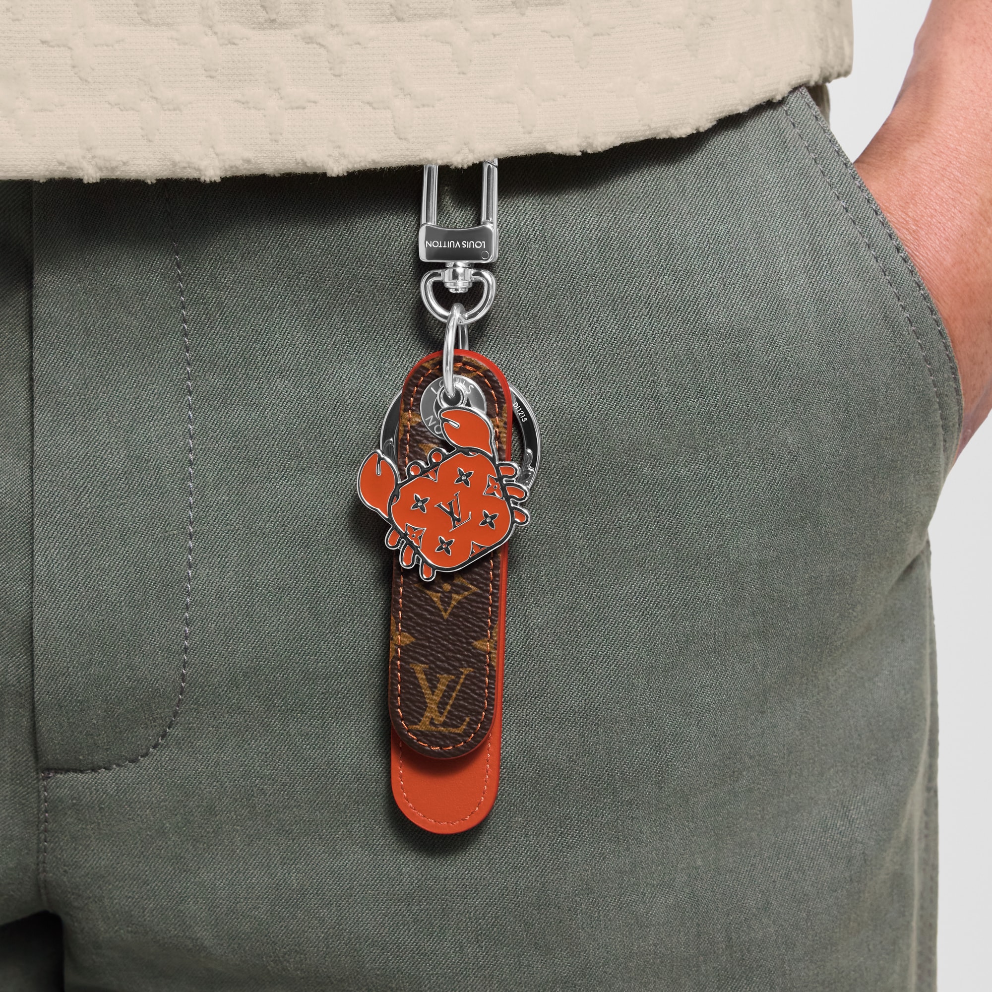 Dragonne Tab Key Holder and Bag Charm S00 - Accessories | LOUIS